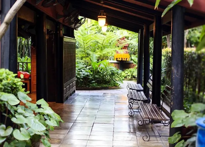 Smile Society Boutique Hostal Bangkok