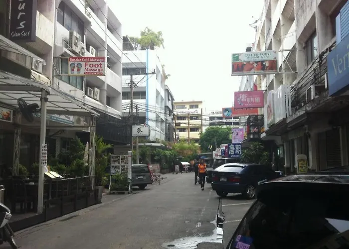 Smile Society Boutique * Bangkok